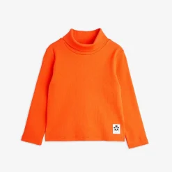 Ribbed Turtleneck